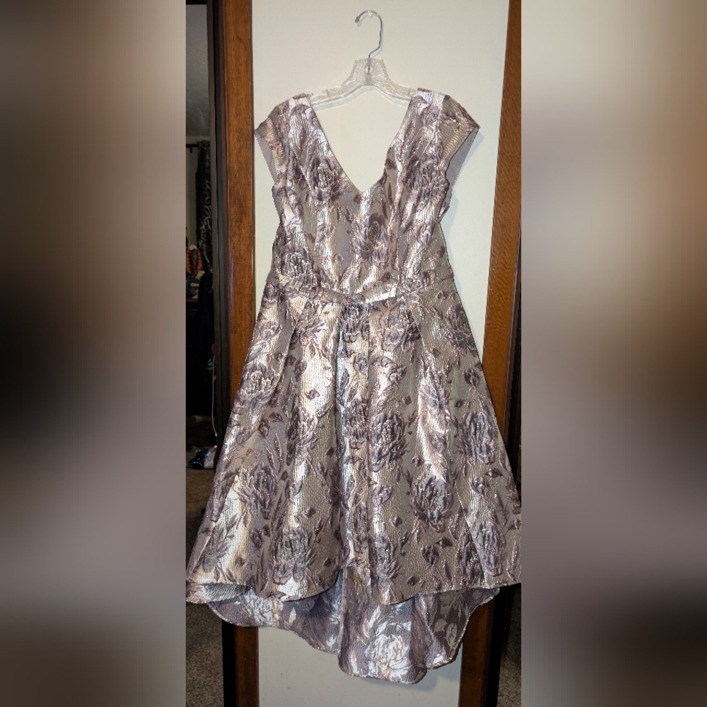 Elegant Floral Dress Oleg Cassin 14